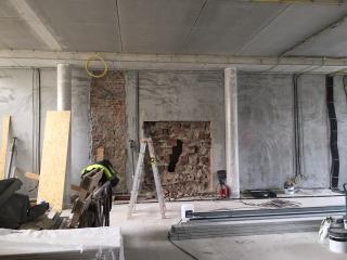 Durchbruch zur Kirche gemacht