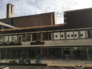 Fenstereinbau geht voran